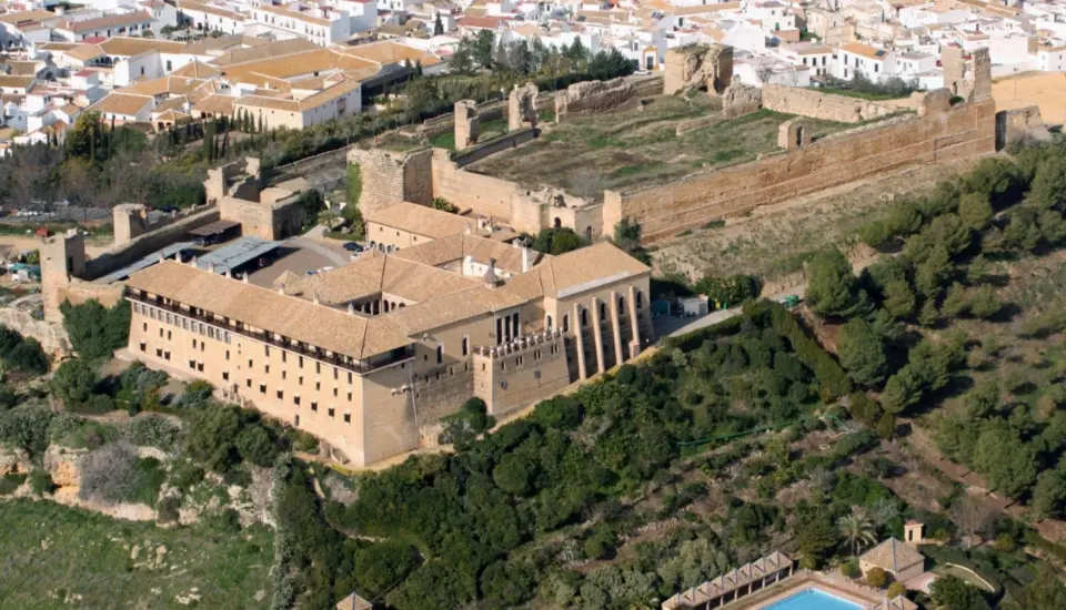 Alcázar del Rey Don Pedro (Carmona) Alcázar del Rey Don Pedro (Carmona)